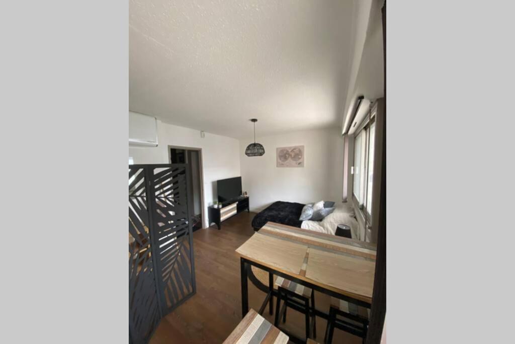 Le 13 Du Temple - Plein Coeur Centre Ville, Residence Privee, 5Mn Gare Sncf, Wifi Et Netflix 尼奥尔 外观 照片